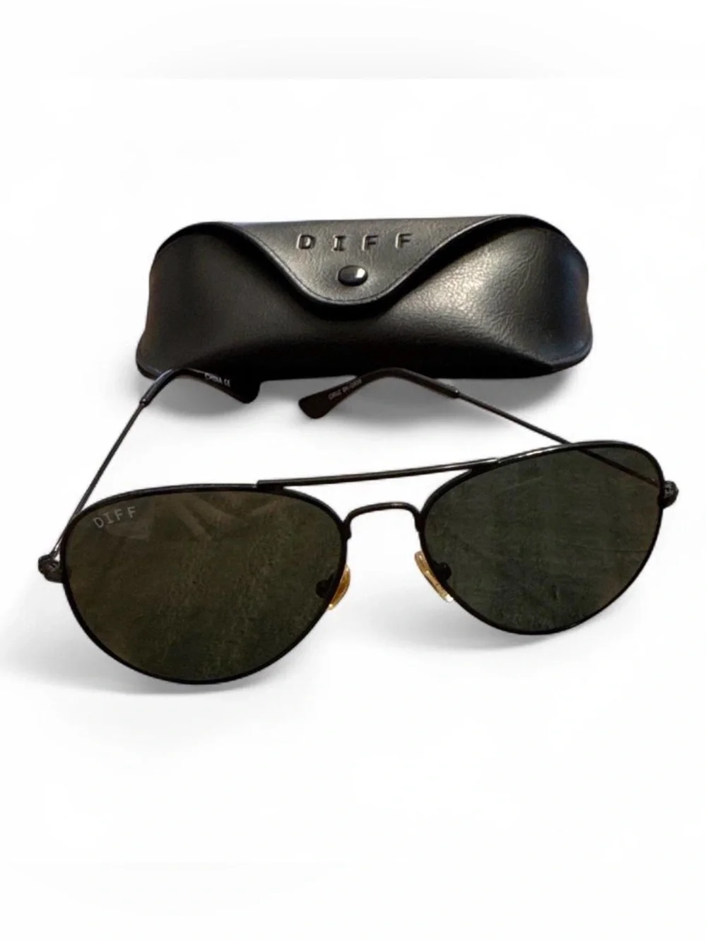 DIFF Eyewear Cruz Aviator Black Sunglasses Case included